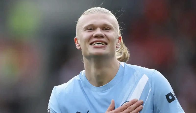 Autentický vs. replika Haaland dres